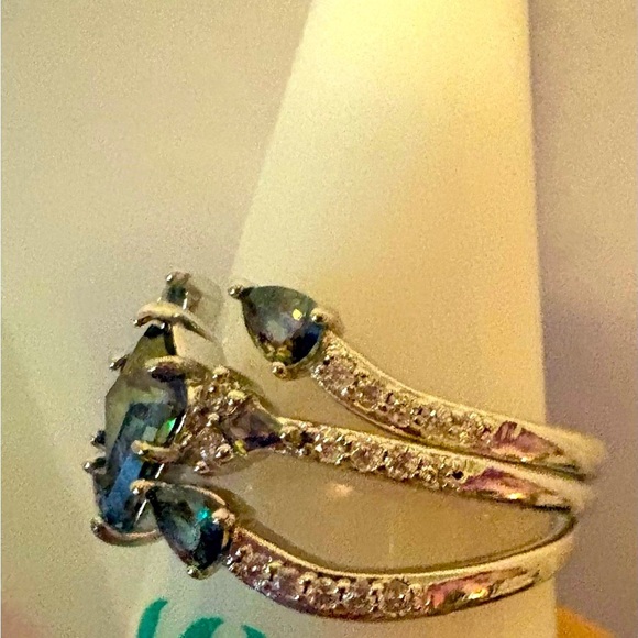 June Collection 2023  Lab created rainbow topaz Size 9 by Bomb Party - Picture 2 of 7